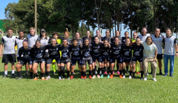 Futebol feminino: equipe da UEM é campeã regional do Paraná Bom de Bola